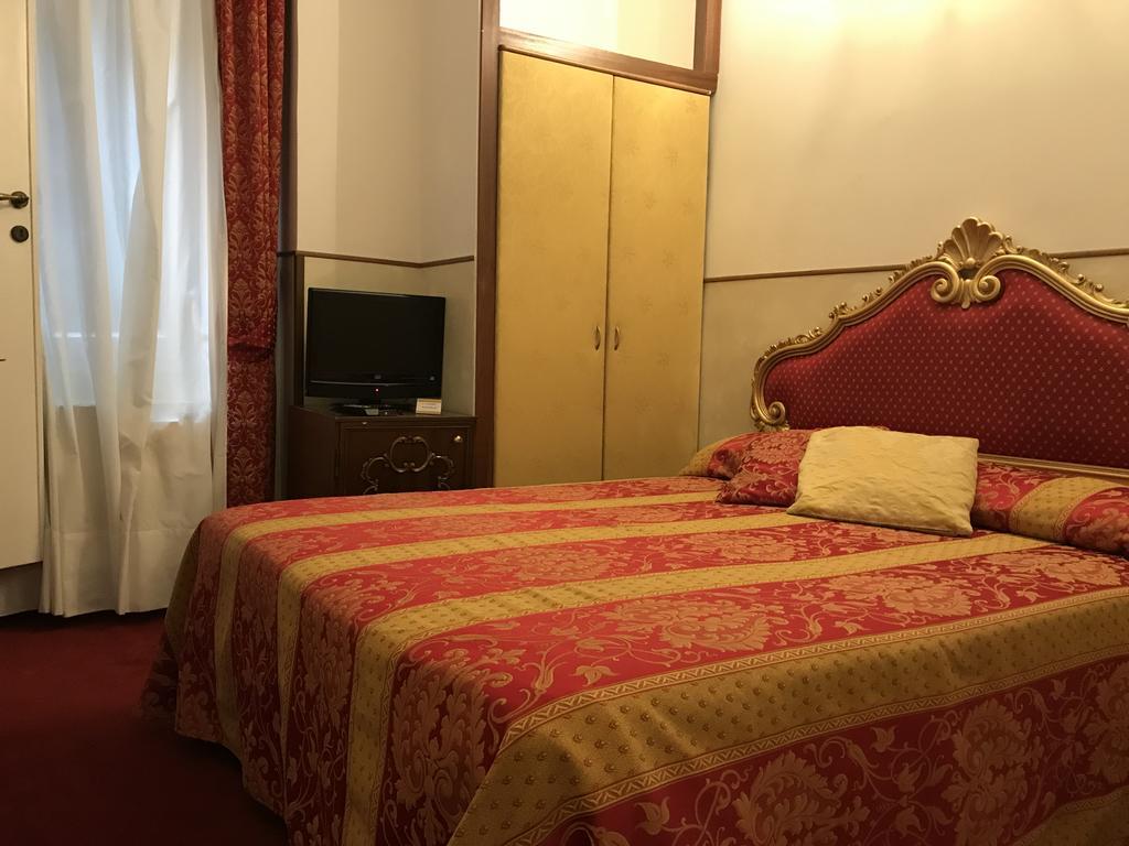 Residenza Ruga Giuffa Castello  Dış mekan fotoğraf